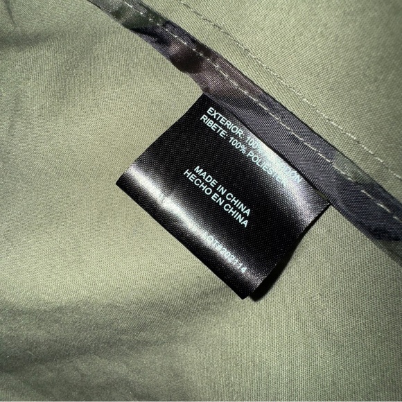 Weatherproof drawstring/ cinched waist army green utility jacket ❤️ - Picture 7 of 7